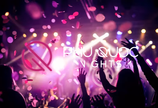 Phú Quốc Nights, concert crowd in purple light