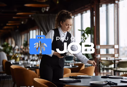 Phú Quốc Job, waitress setting a restaurant table